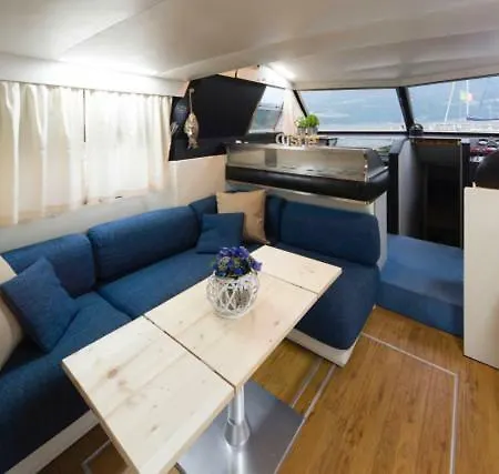 Boat&breakfast Cheyenne Colico